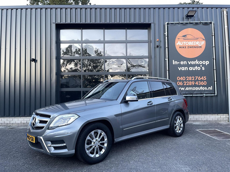 810394021-100-15.jpg