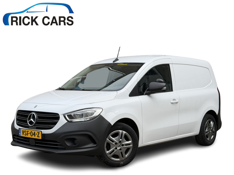 996466828-100-15.jpg