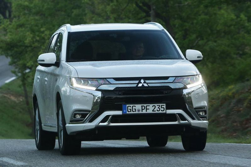 946734721-100-15.jpg