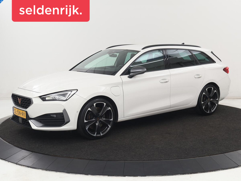 926899684-100-15.jpg