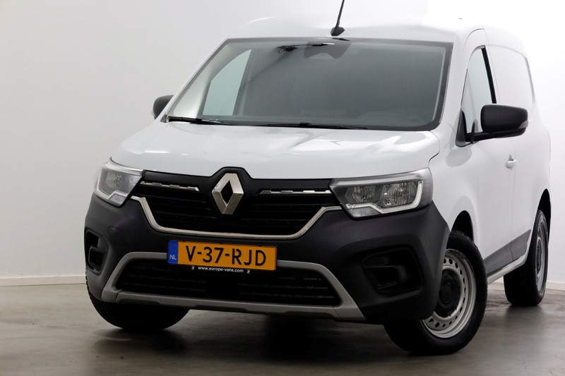 711423116-100-15.jpg