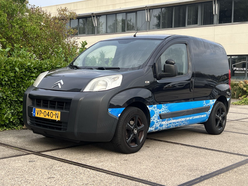 910172297-100-15.jpg