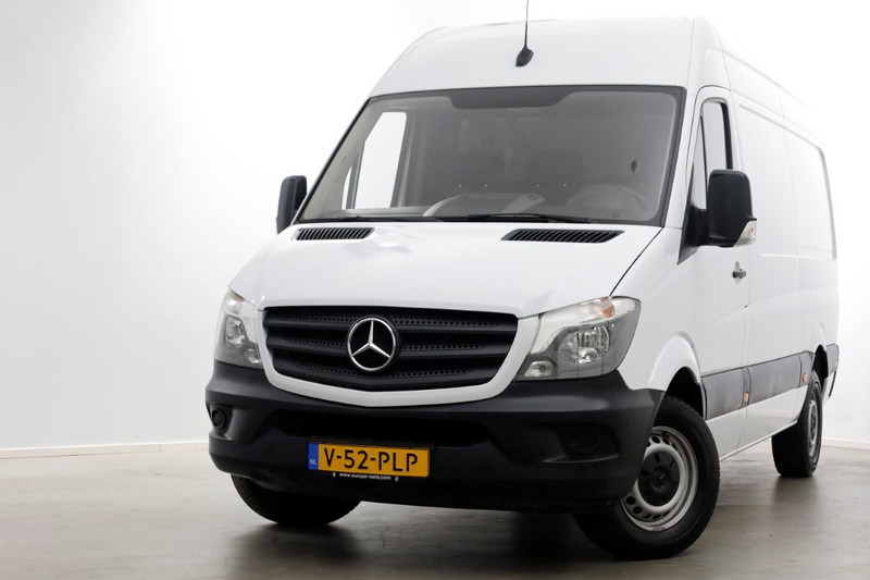 487401545-100-0.jpg