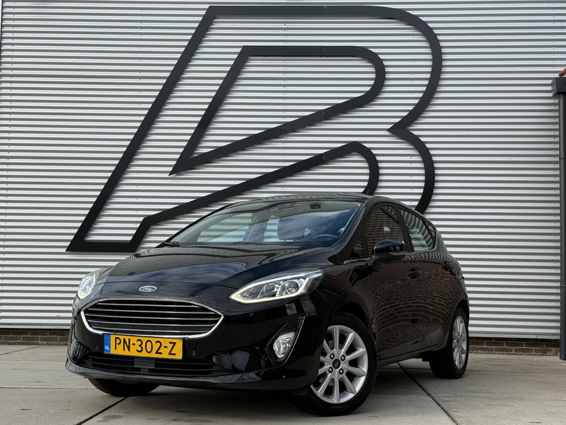 142864641-100-15.jpg