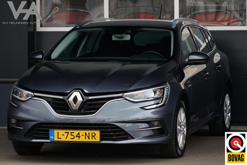 920396023-100-15.jpg