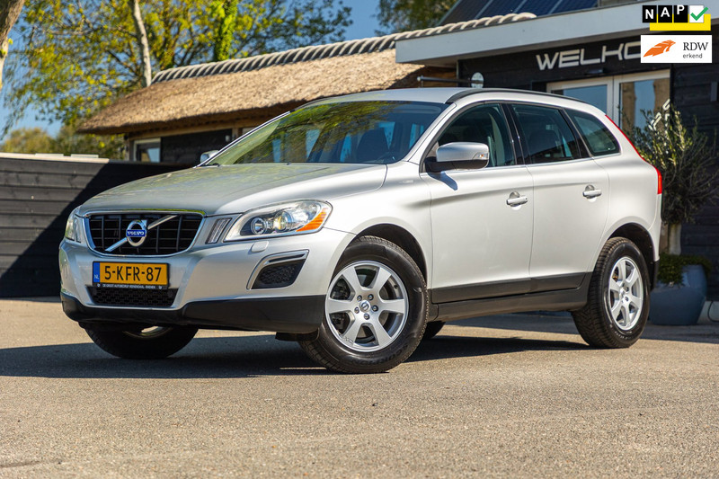 848436119-100-15.jpg