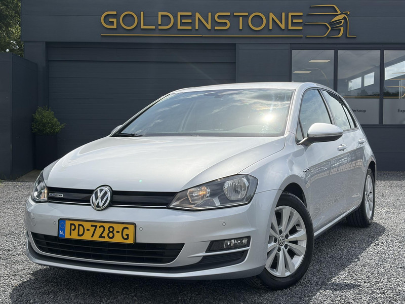 573993423-100-15.jpg