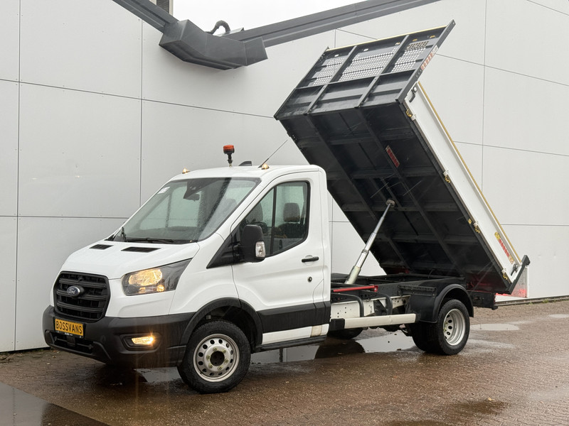 171514762-100-15.jpg