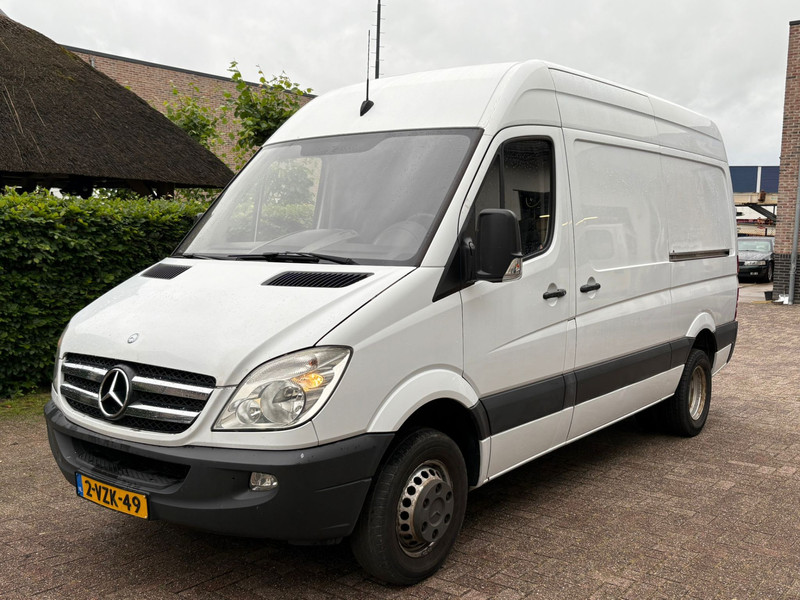 741236571-100-0.jpg