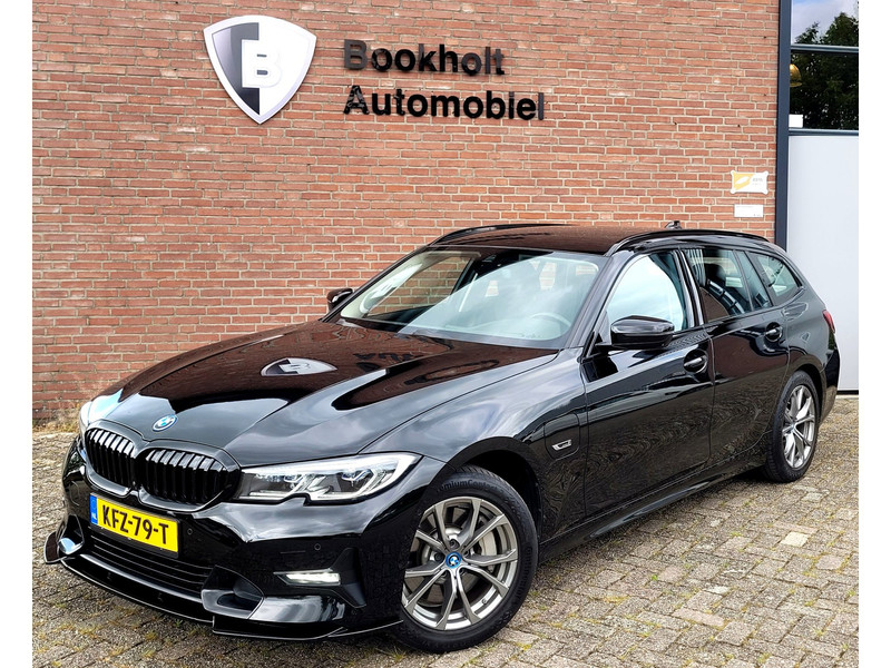 231556100-100-15.jpg