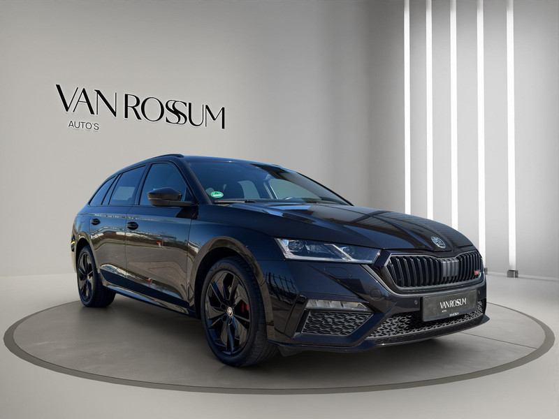 934831112-100-15.jpg