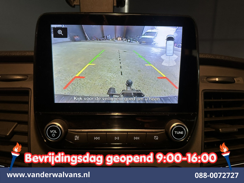 796440034-100-2.jpg