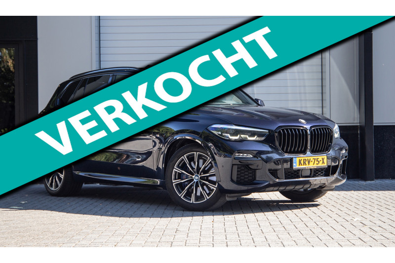 903778318-100-15.jpg