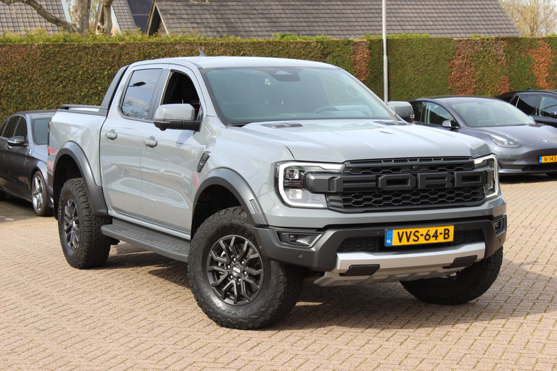 544864029-100-15.jpg