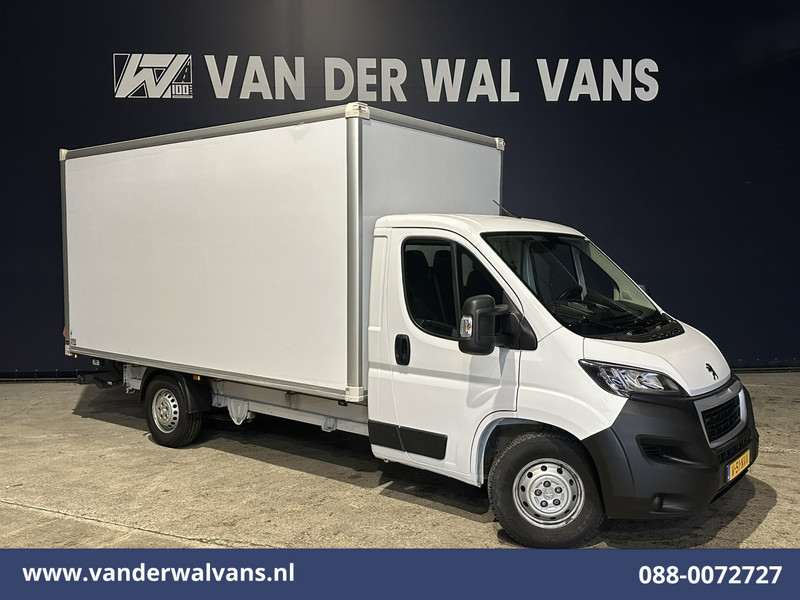 599951562-100-15.jpg