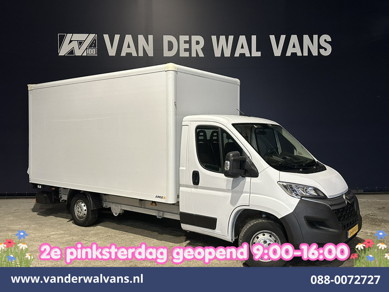 822506187-100-15.jpg