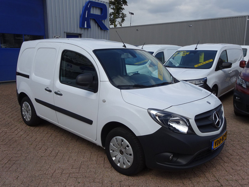 627110174-100-15.jpg