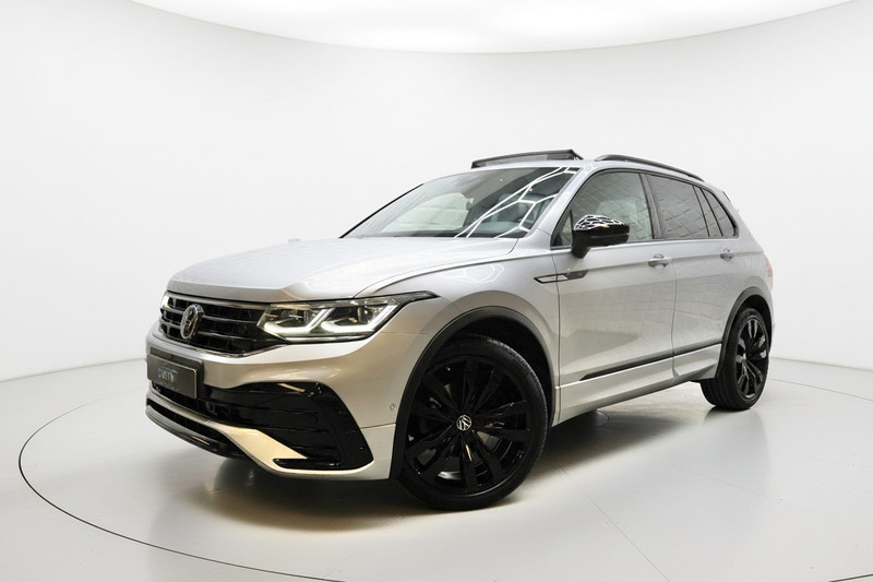 796966683-100-15.jpg