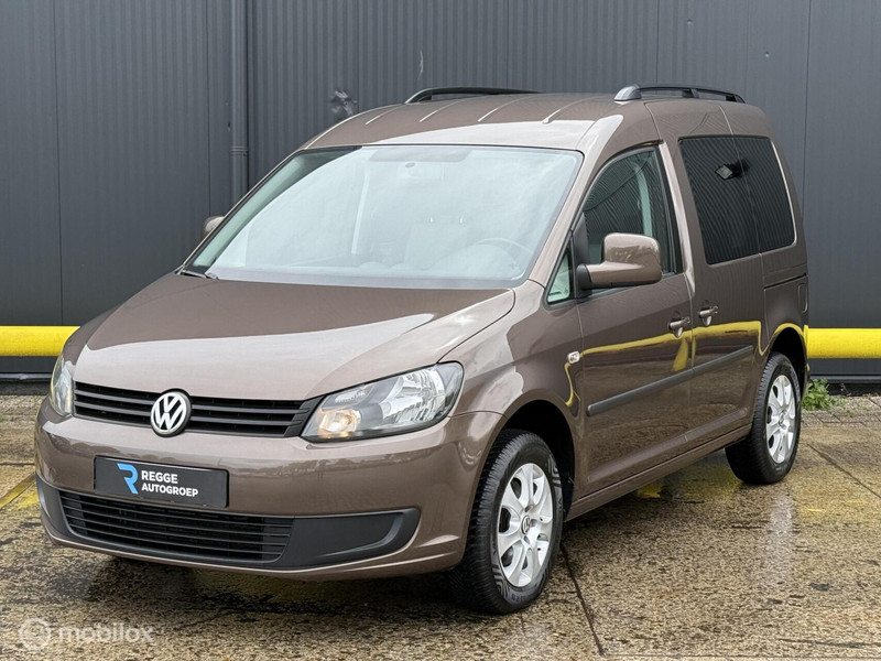 406728591-100-14.jpg