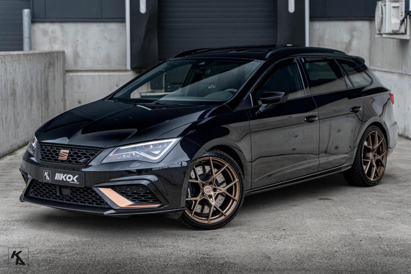 521552657-100-15.jpg